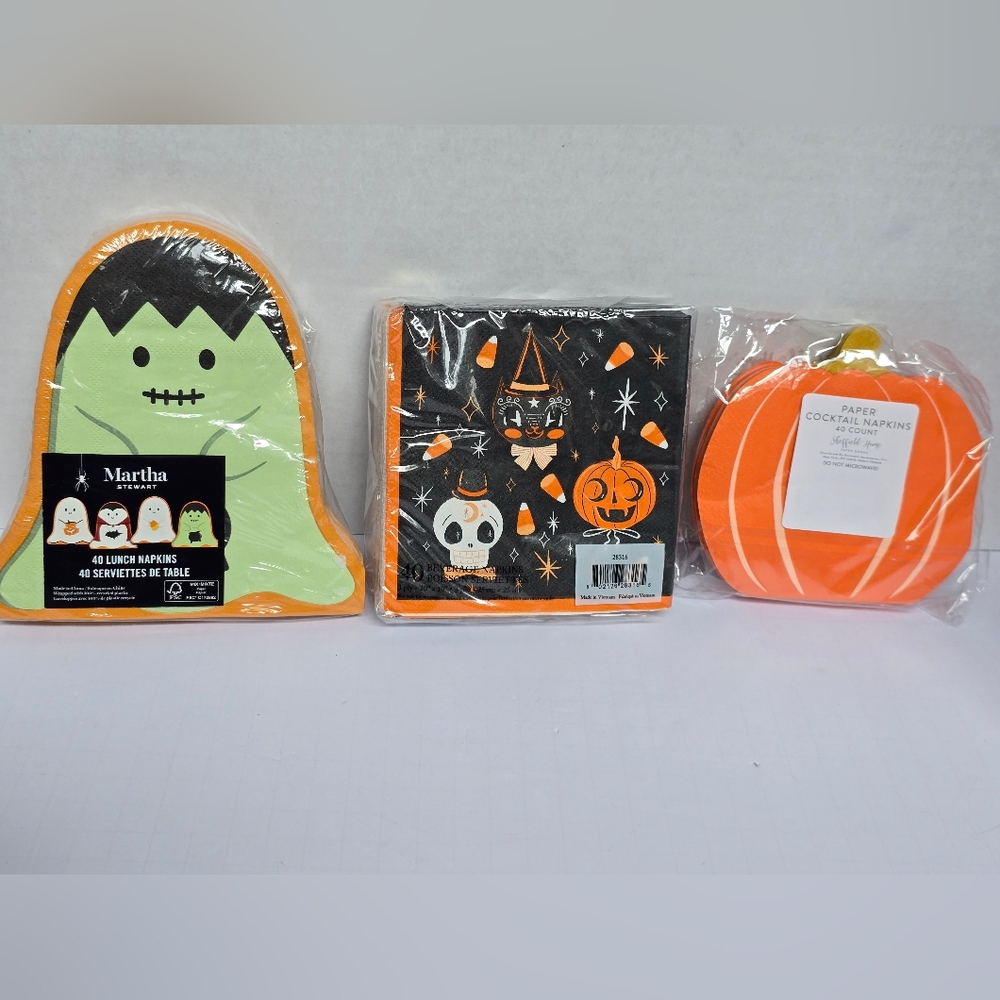 Martha Stewart Halloween Napkins with Green and Orange Design - Picture 2 of 5